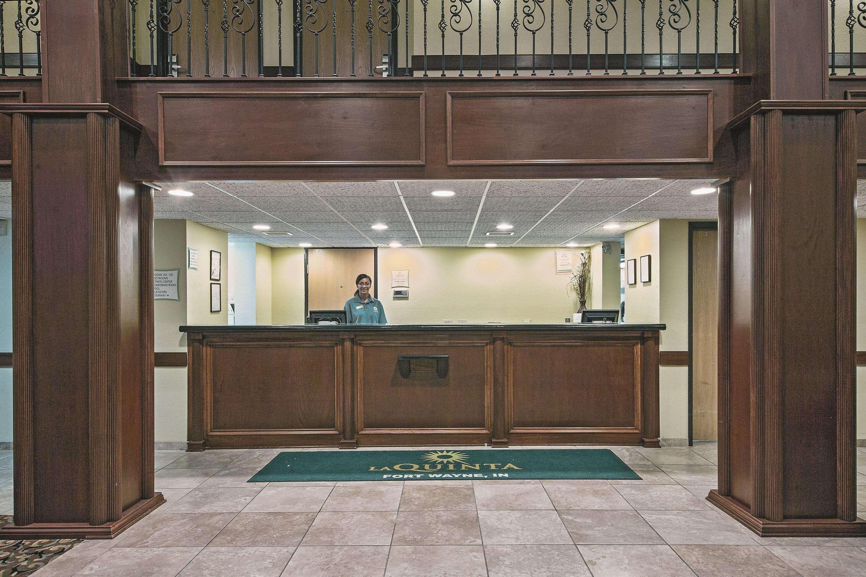 Best Western Fort Wayne I-69 North Exterior photo